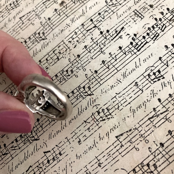 Judith Ripka Bold Clear Ring - Picture 3 of 4